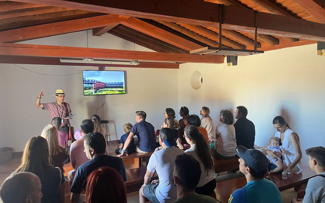 Guías-Historiadores en el campamento romano de Cáceres el Viejo. Nueva colaboración con el movimiento vecinal